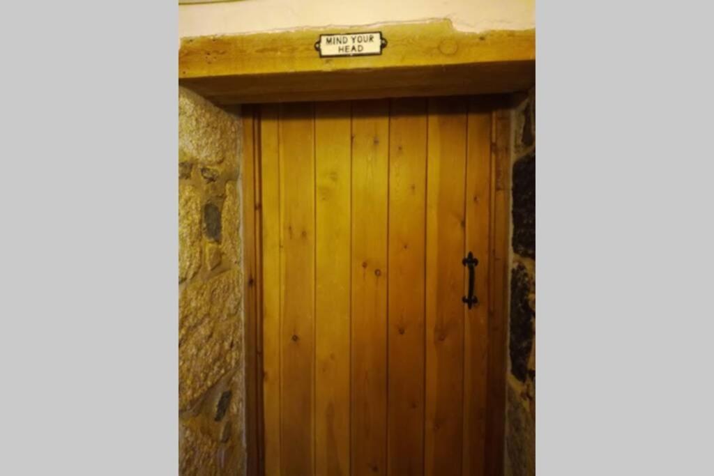 Farm Accommodation - The Lizard Peninsula, Cornwall Helston Buitenkant foto