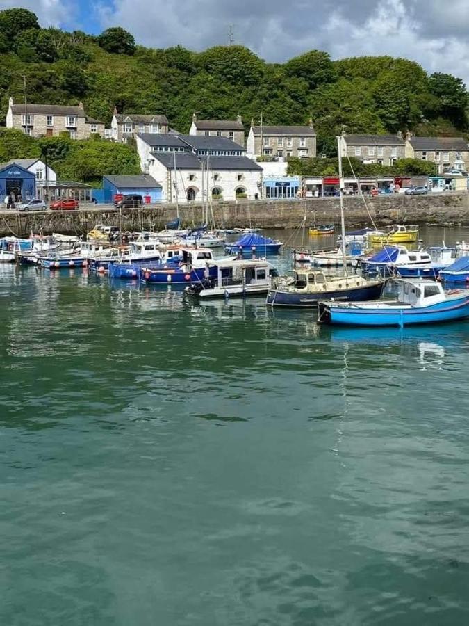 Farm Accommodation - The Lizard Peninsula, Cornwall Helston Buitenkant foto